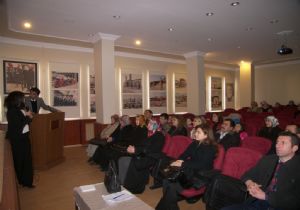 Anaokulunda velilere eğitim semineri