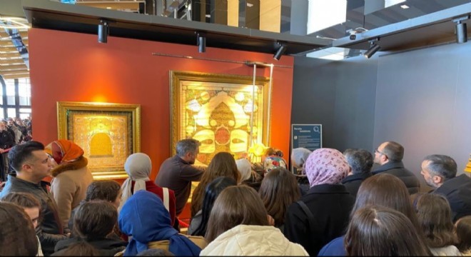 Devlet korumasındaki çocuklardan sergiye ziyaret