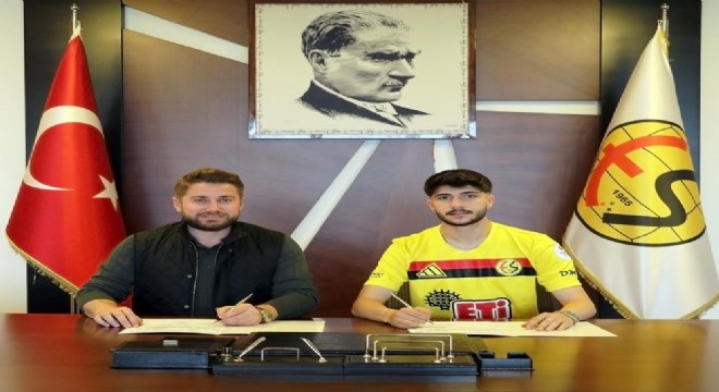 Erzurumsporlu Taha, Eskişehirspor'a transfer oldu