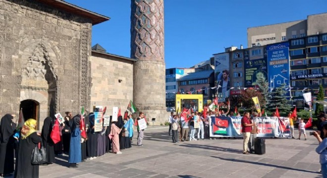 Hekim ve sağlıkçılar Gazze'deki zulme dikkat çekti