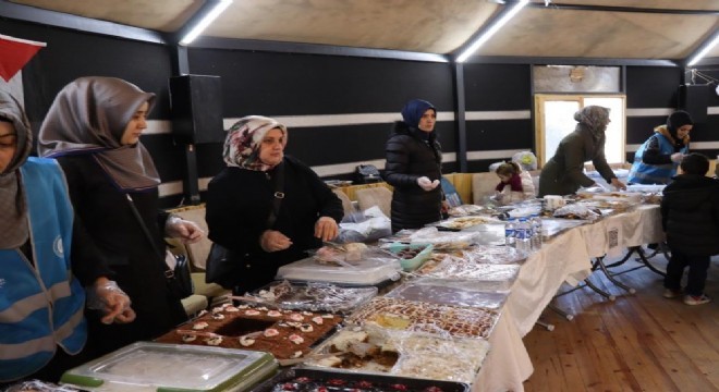 Oltu'dan Filistin için hayır çarşısı açıldı