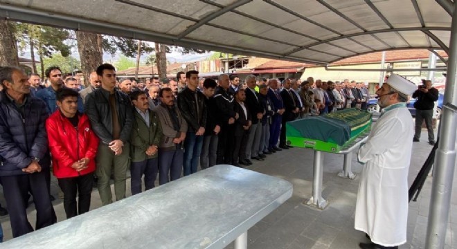 Şehit annesi dualarla uğurlandı