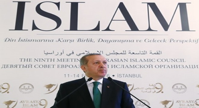 ‘İslam Dünyası bölünmeye çalışılıyor'